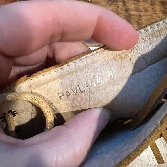 Lace Up Fringe Chunky Heels - Picture 6 of 7